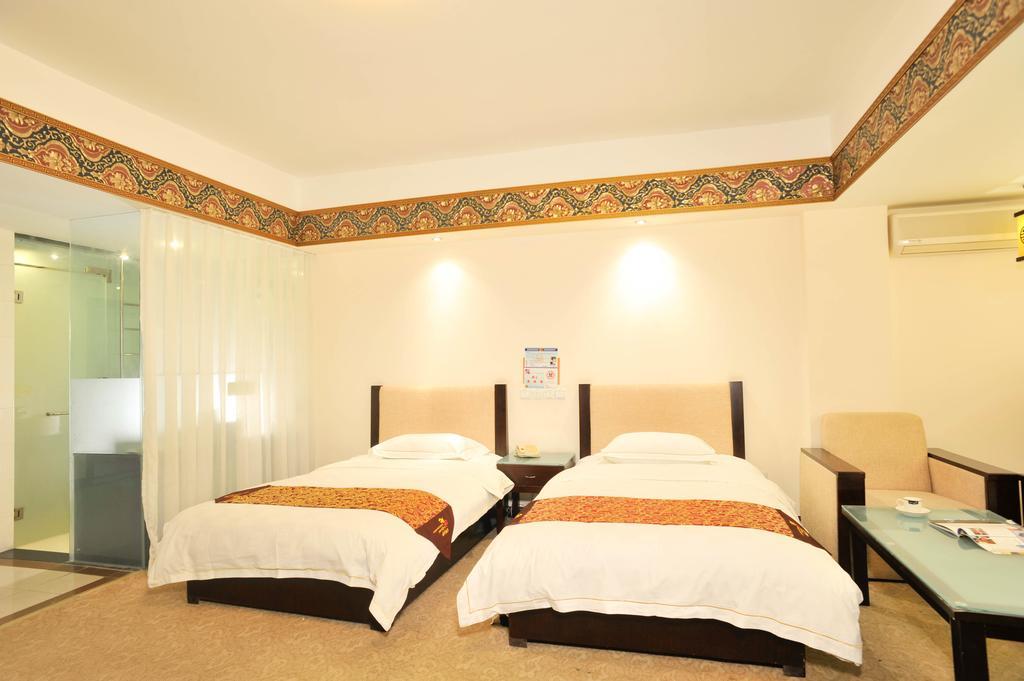 Jiuzhaigou Jinzhulinka Resort Hotel ג'יוג'איגואו חדר תמונה