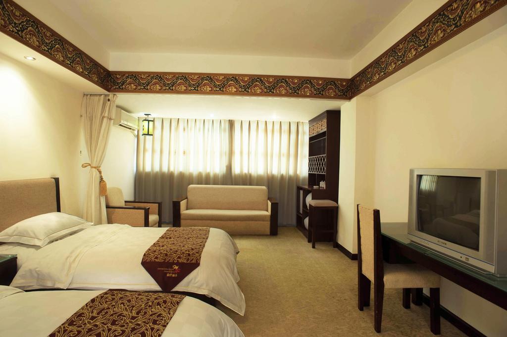 Jiuzhaigou Jinzhulinka Resort Hotel ג'יוג'איגואו חדר תמונה